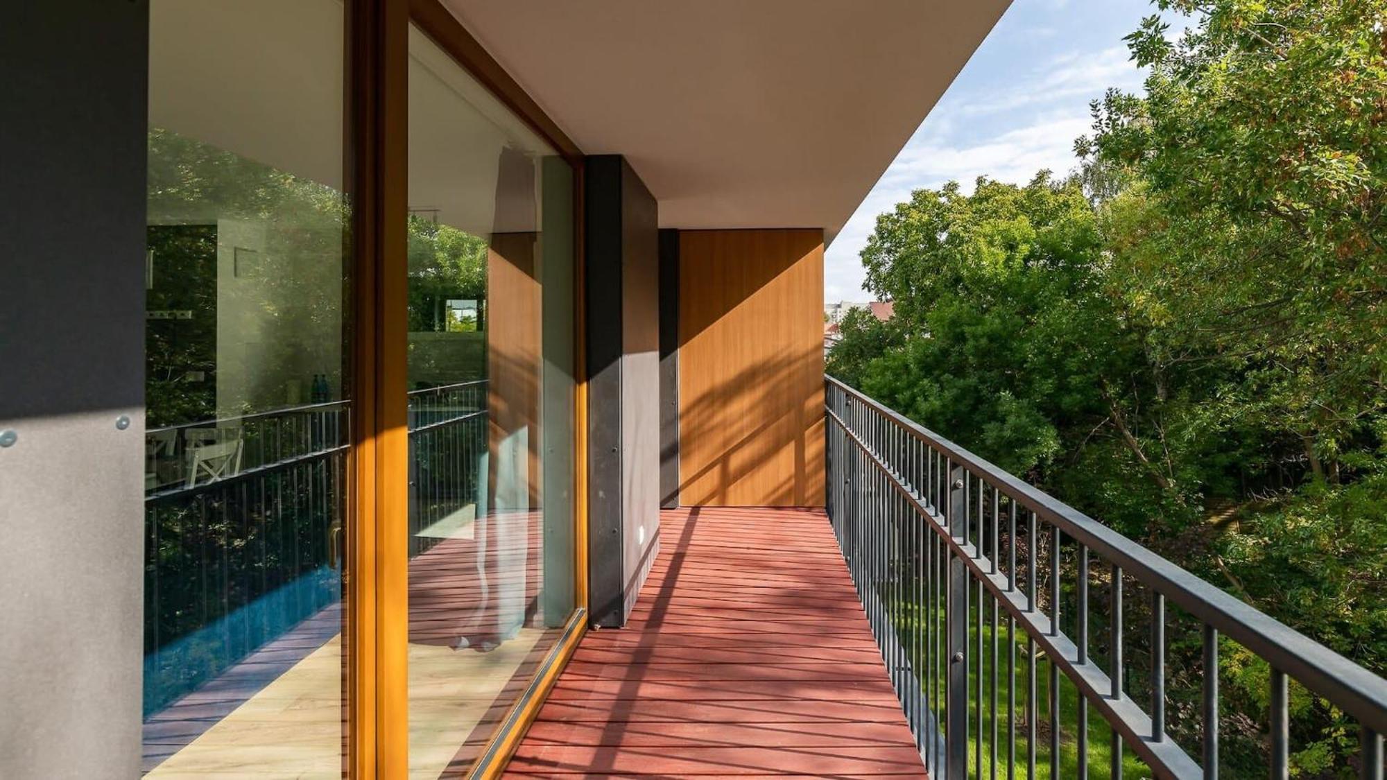 Pulawska 221 - Colorful Apartment With Balcony By Noclegi Renters Warschau Exterior foto
